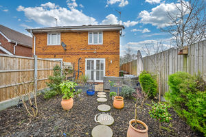 Photo 20- click for photo gallery